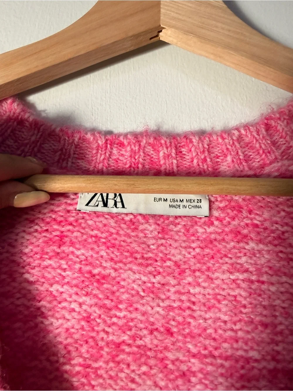 Zara Wool Alpaca Bubblegum Pink V-Neck Oversized Sweater size M - Picture 7 of 10